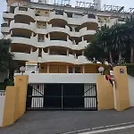 Puerto Banus Stor Lyxig Duplex Med Garageplats 아파트 마르베야